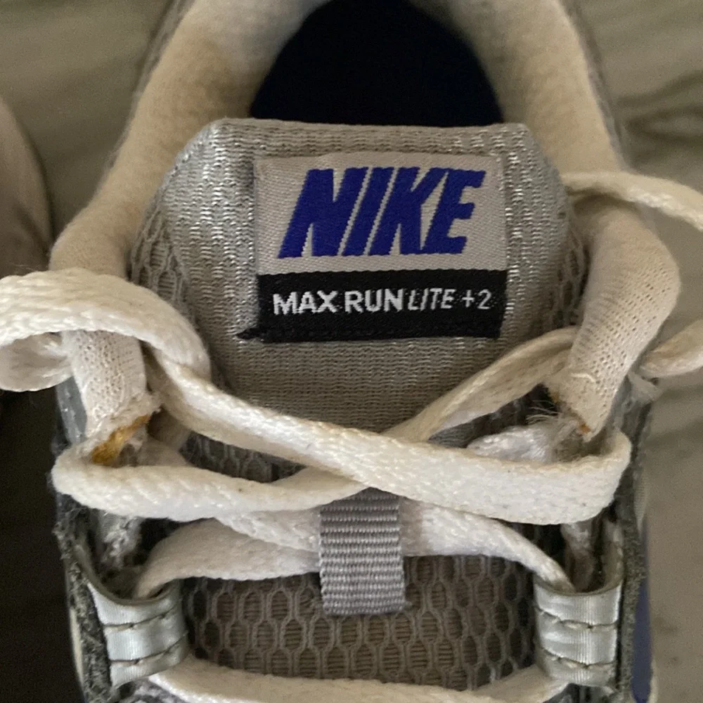 Nike Air Max Run Lite 2 Sneakers - Picture 2 of 15